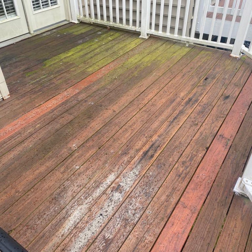 Deck before cleaning